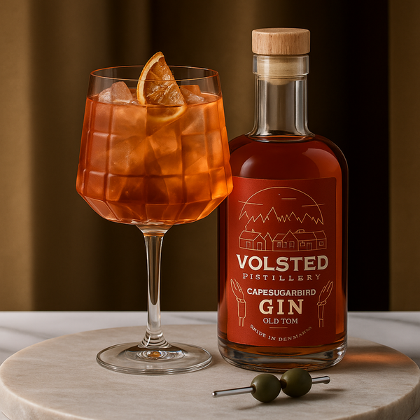 Volsted Cape Sugarbird Gin + 2 stk The Blend Gin Glass
